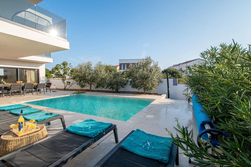 Villa Ajlin mit privatem beheizbarem Pool - by Istrabook Villa in Medulin
