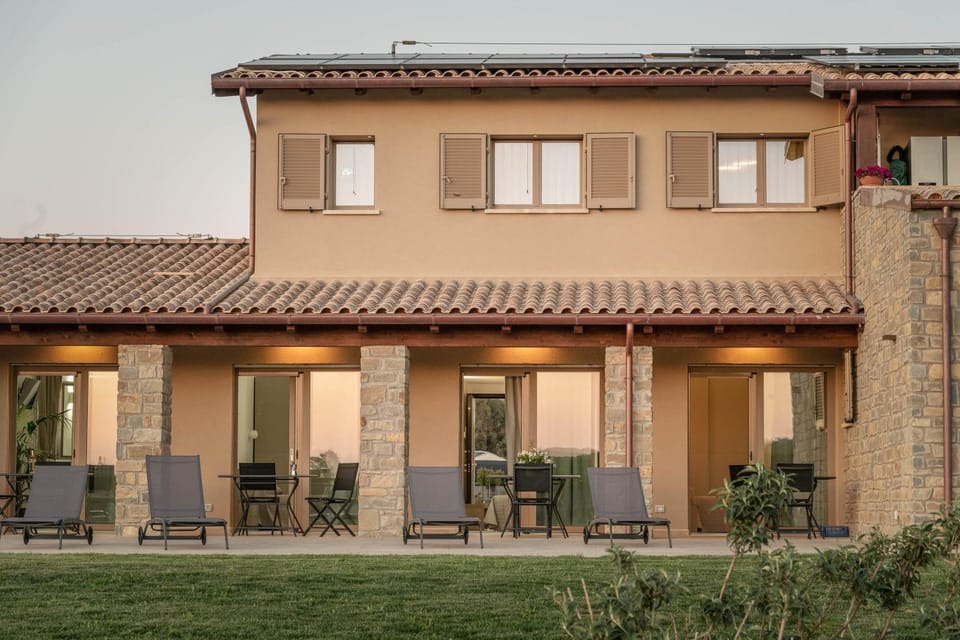 Property building, Patio, Garden