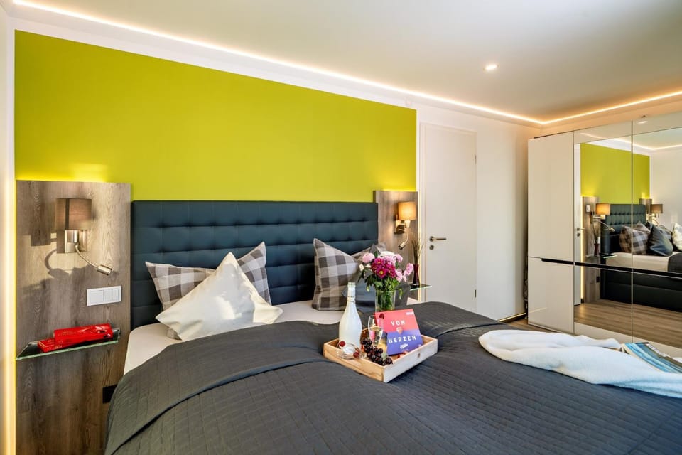 Property building, Living room, Bedroom