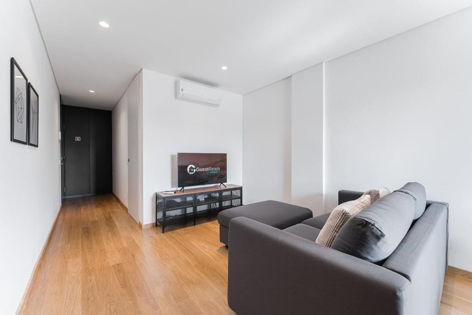 GuestReady - Poet's Modern Retreat Apartment in Porto