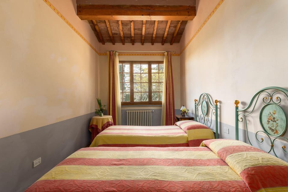 Property building, Living room, Bedroom