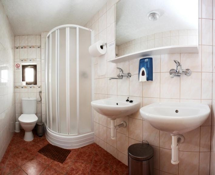 Shower, Toilet, Bathroom