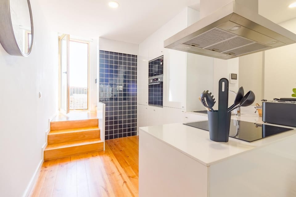 OHH- Padre António Vieira flat D - 2bedroom near the train station Apartment in Porto
