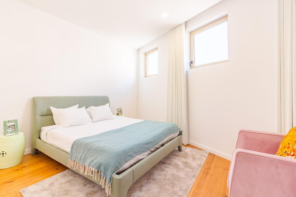 OHH- Padre António Vieira flat D - 2bedroom near the train station Apartment in Porto