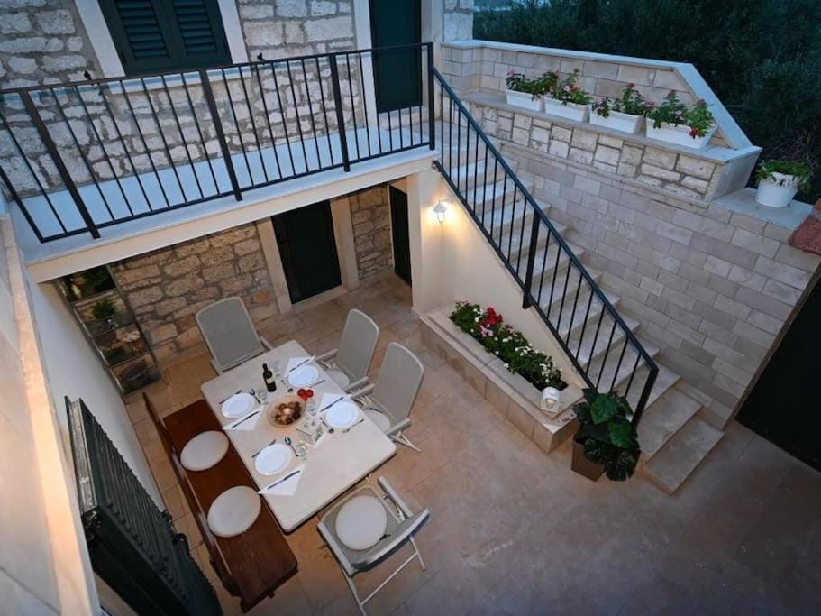 Patio, Balcony/Terrace