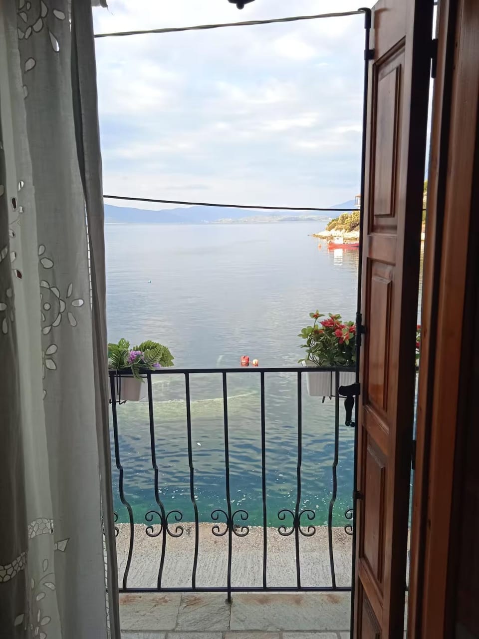 Balcony/Terrace, Mountain view, Sea view