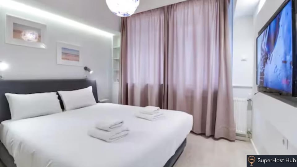 Monastiraki 107 SuperHost Hub Apartment in Athens
