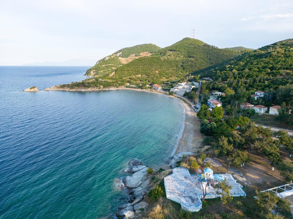 Nearby landmark, Day, Natural landscape, Bird's eye view, Beach, Mountain view, Sea view