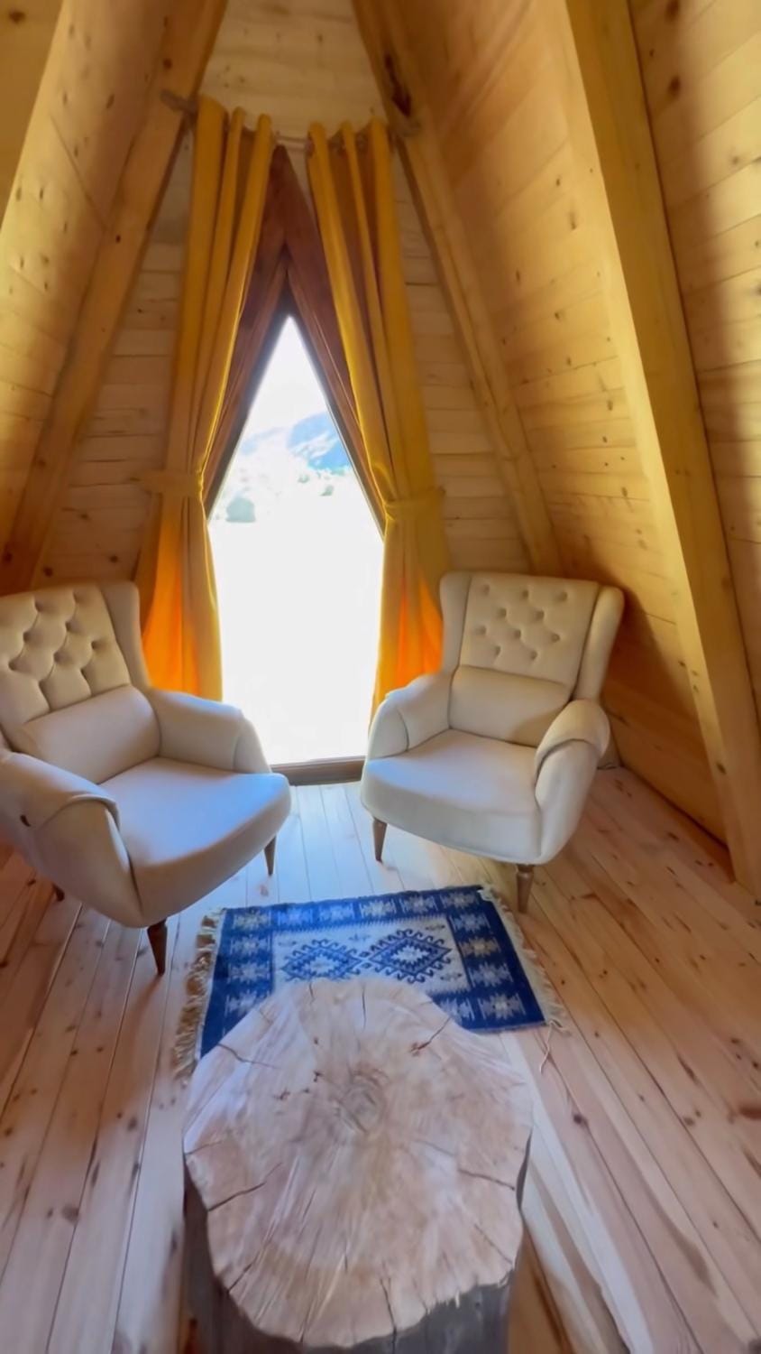 Etno Cottages Komarnica Authentic Peaceful Mountain Getaway Chalet in Montenegro