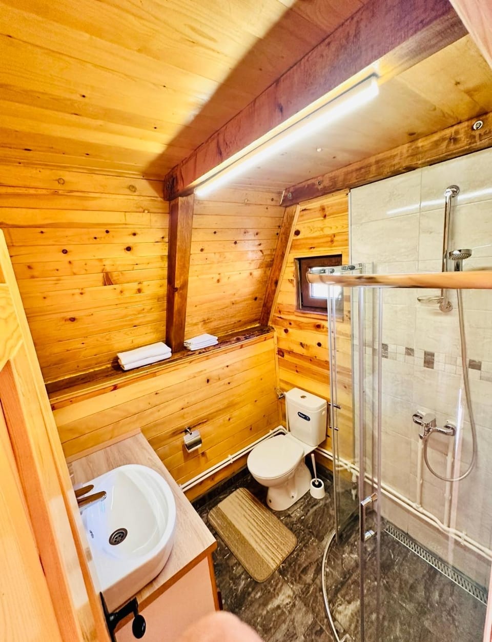 Etno Cottages Komarnica Authentic Peaceful Mountain Getaway Chalet in Montenegro