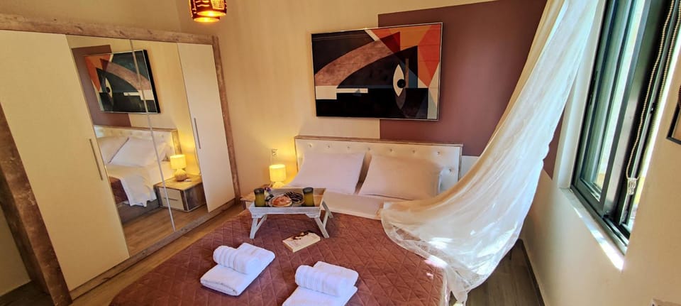 CENTRAL QUIET BEAUTY -Kiki Apartment in Volos