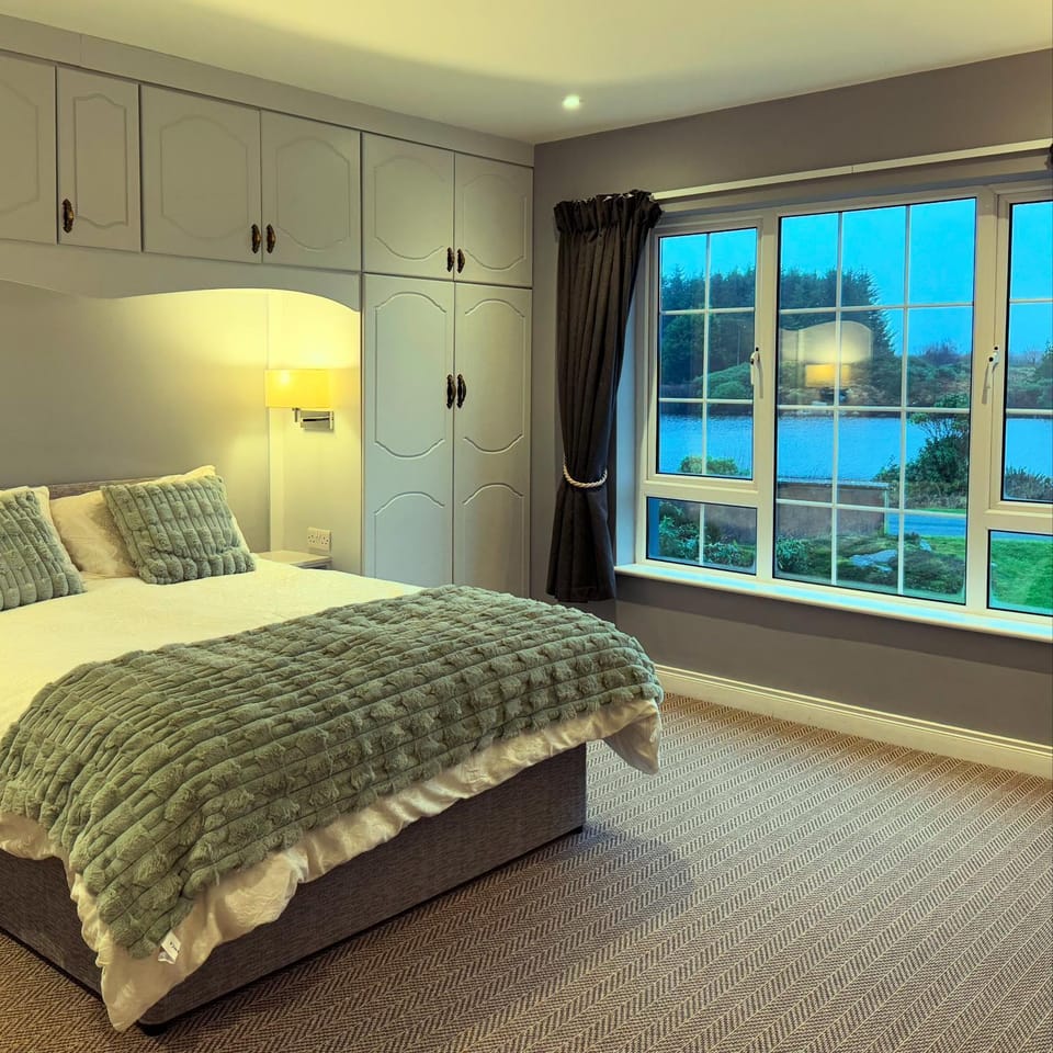 The Lake House Dungloe House in County Donegal