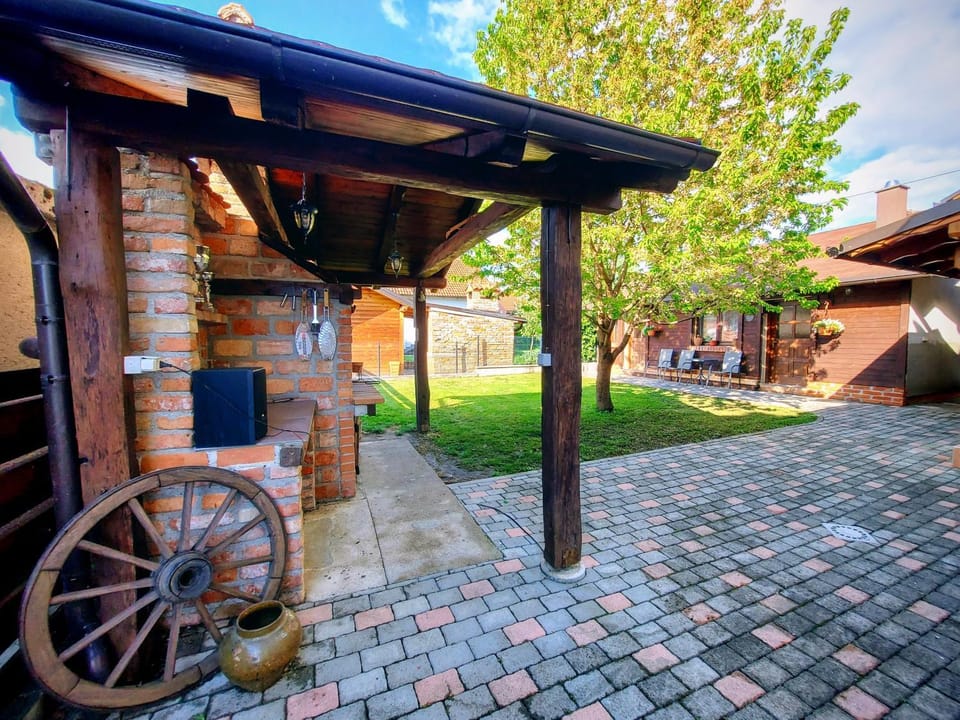 Studio apartman Buteo Apartment in Slovenia