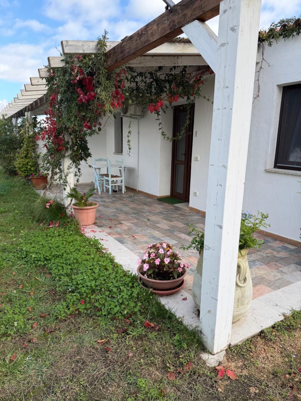 La fragola in Campagna 6 k m da San pantaleo Bed and Breakfast in Sardinia