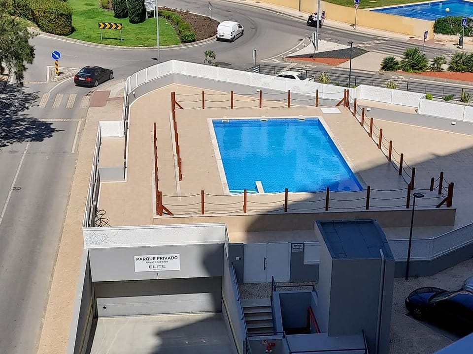 Pool view, Swimming pool, sunbed