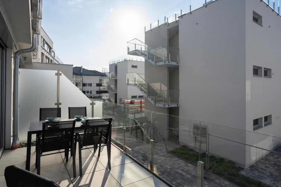 Balcony/Terrace, Balcony/Terrace