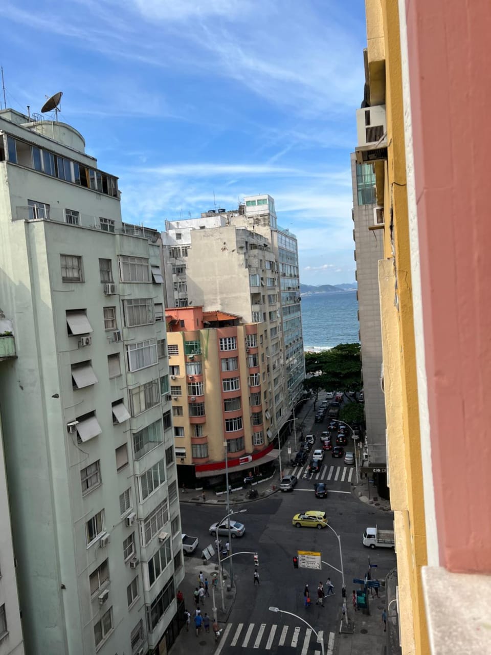 Property building, Natural landscape, Bird's eye view, Sea view, Street view, Location