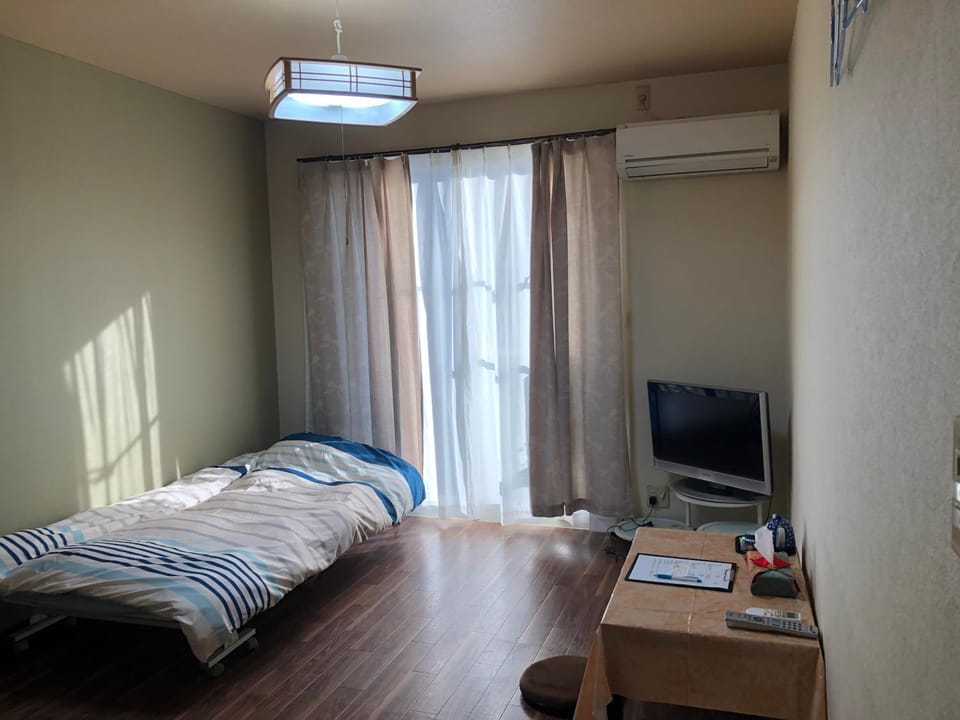アルピエa102号室 敷地内無料駐車場Wi-Fi付き Apartment in Japan