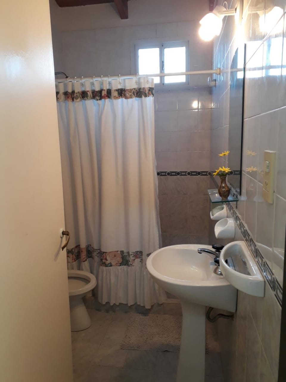 San Cayetano Departamento por dia con cochera gratis Apartment in Bahía Blanca