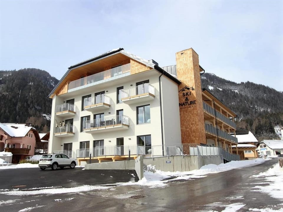 Property building, Winter