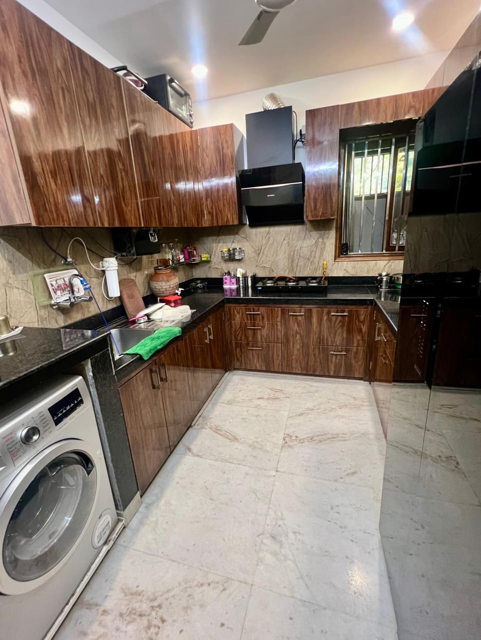 toaster, washing machine, dryer, kitchen