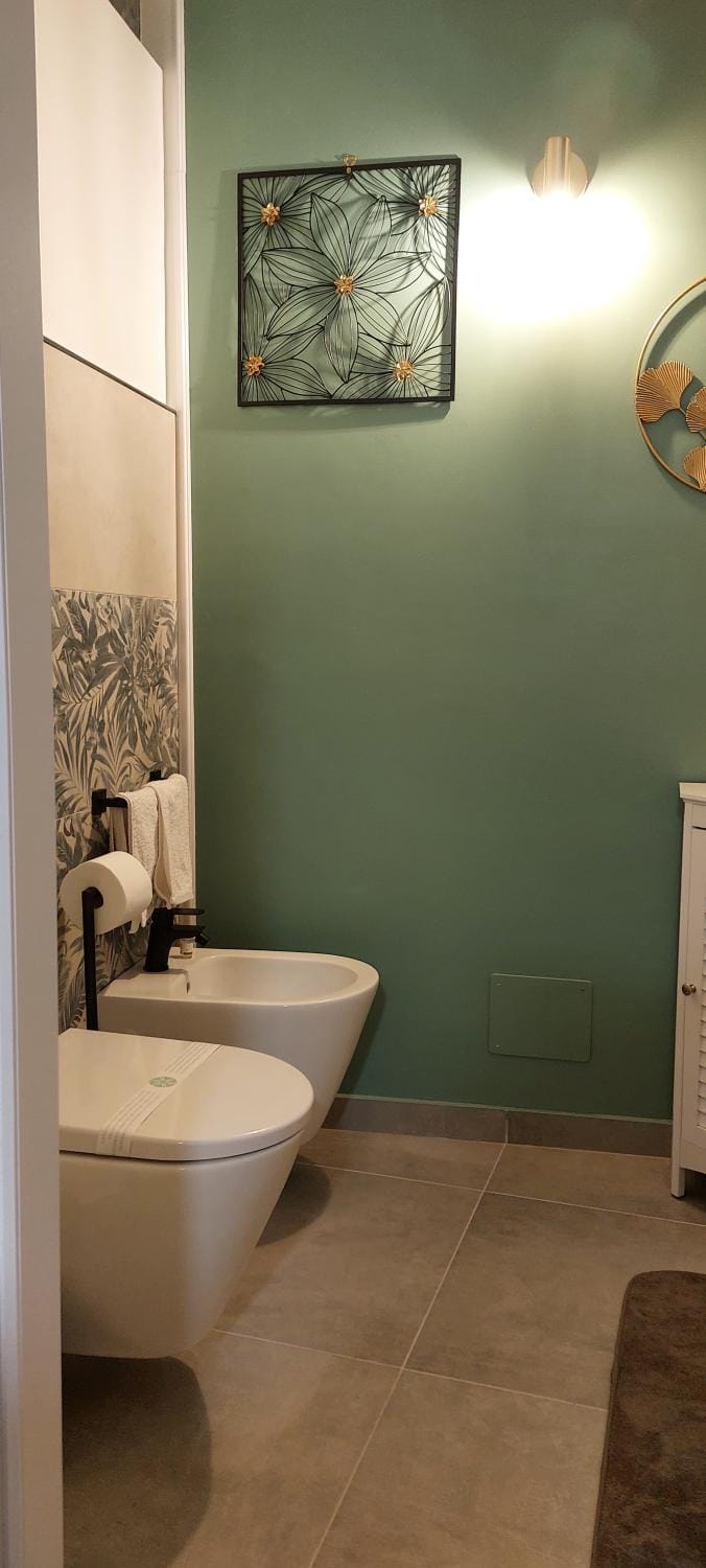 Toilet, Bathroom