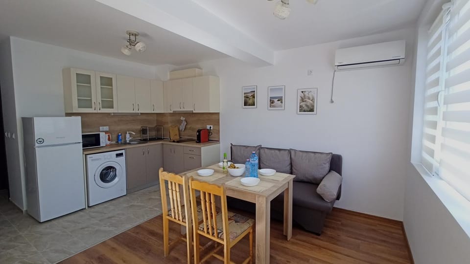 Апартамент Ангелина Apartment in Pomorie