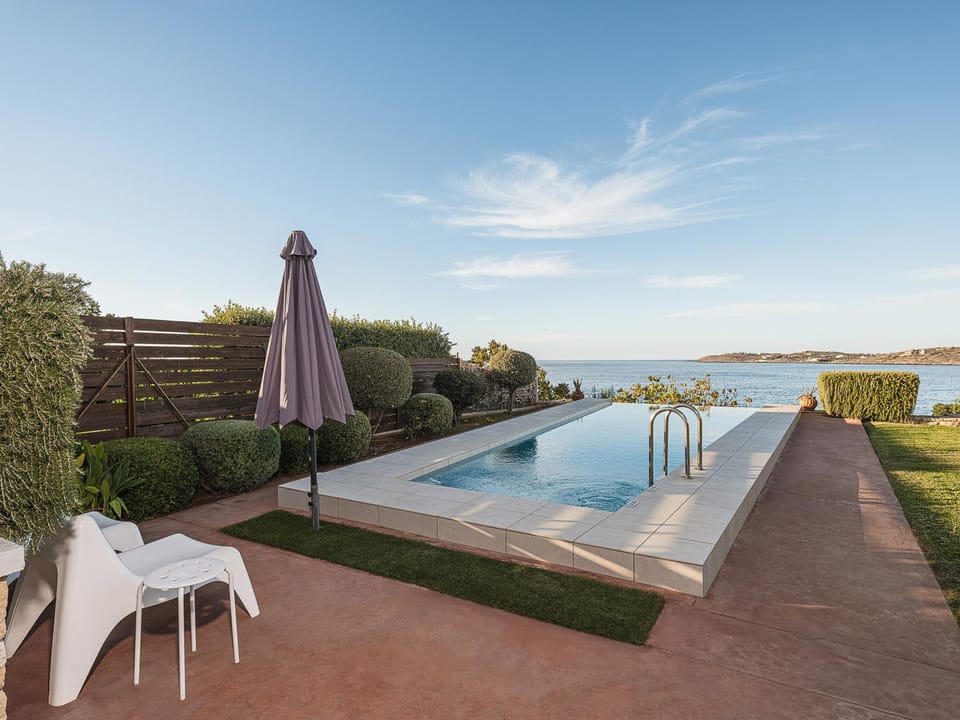 Sea view, Swimming pool