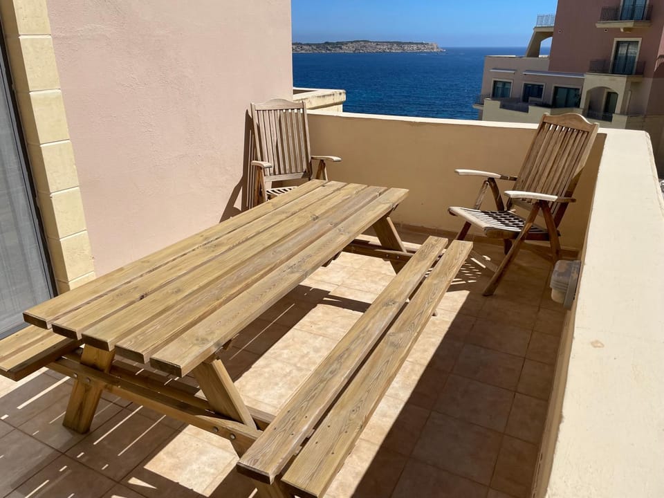 Balcony/Terrace, Balcony/Terrace