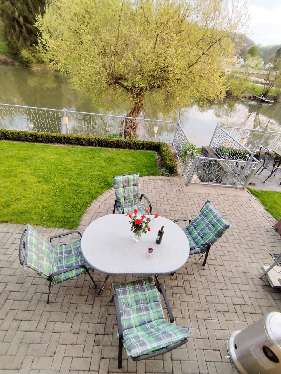 Patio, Balcony/Terrace, Seating area