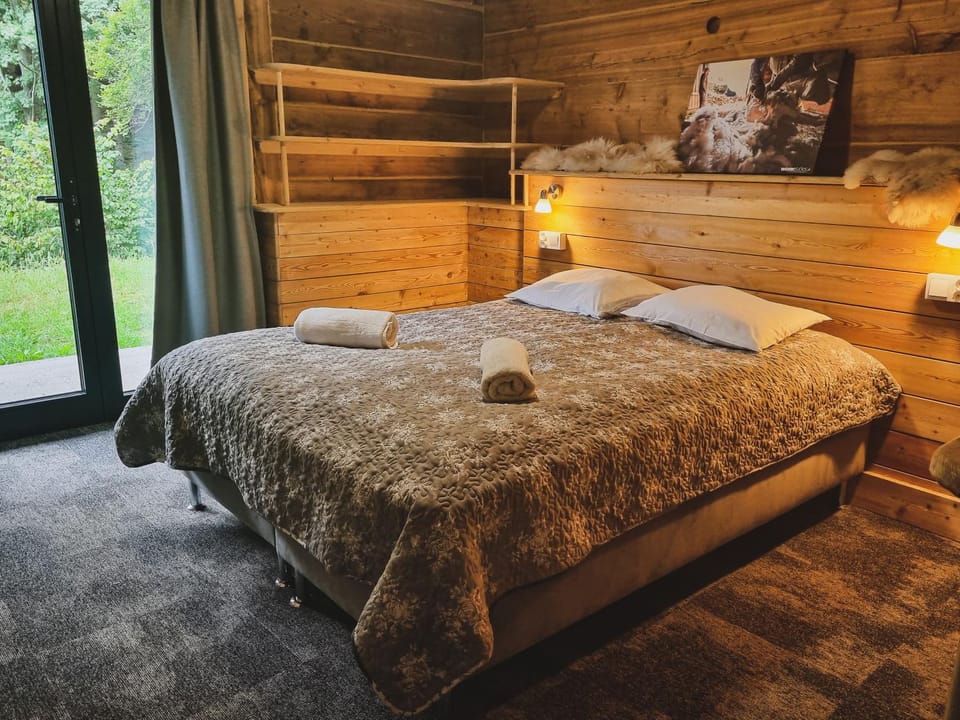 Domek Na Wypasie Apartment in Lower Silesian Voivodeship