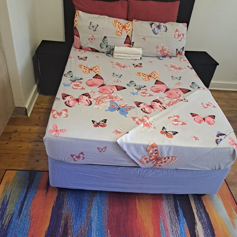 Moonlight Guesthouse Bed and Breakfast in Pretoria