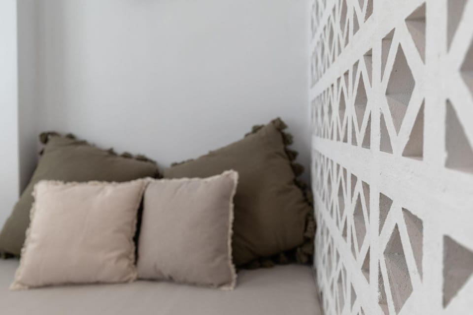 Decorative detail, Seating area