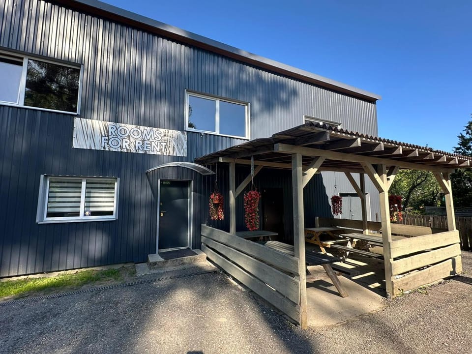 Property building, Patio, Facade/entrance