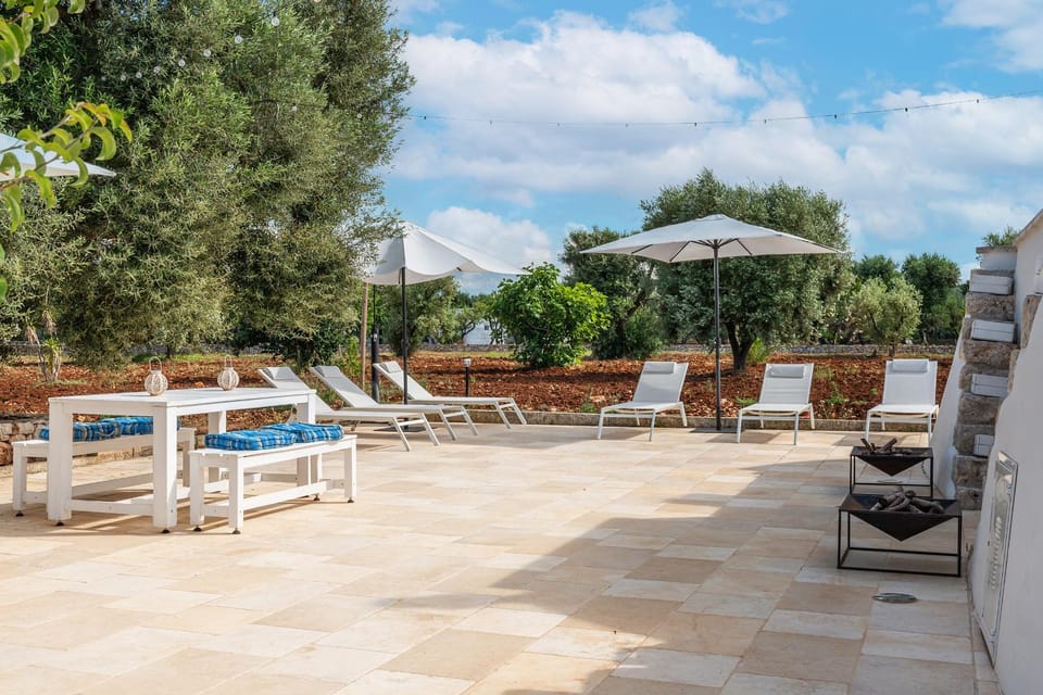 Garden view, sunbed