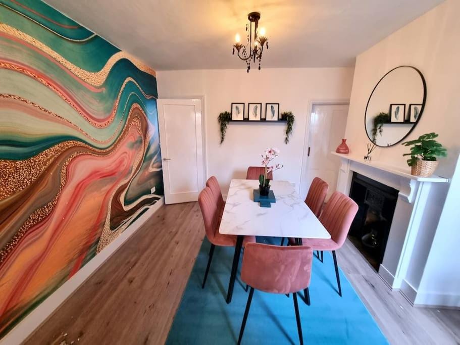 Beautiful & Vibrant City Centre House House in Canterbury