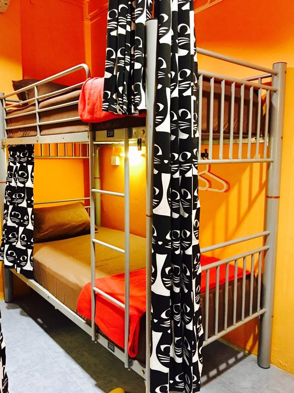 bunk bed