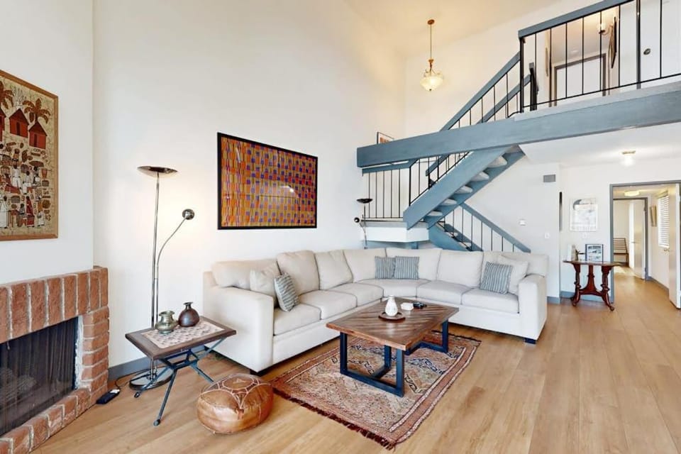Gateshead Haven House in Oxnard