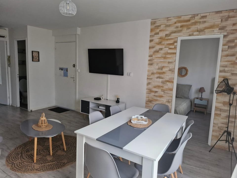 Escapade Montesquieu Apartment in Perpignan