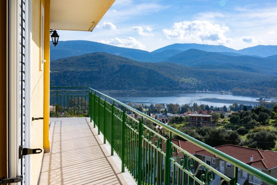 Day, Natural landscape, View (from property/room), Balcony/Terrace, Mountain view, Sea view