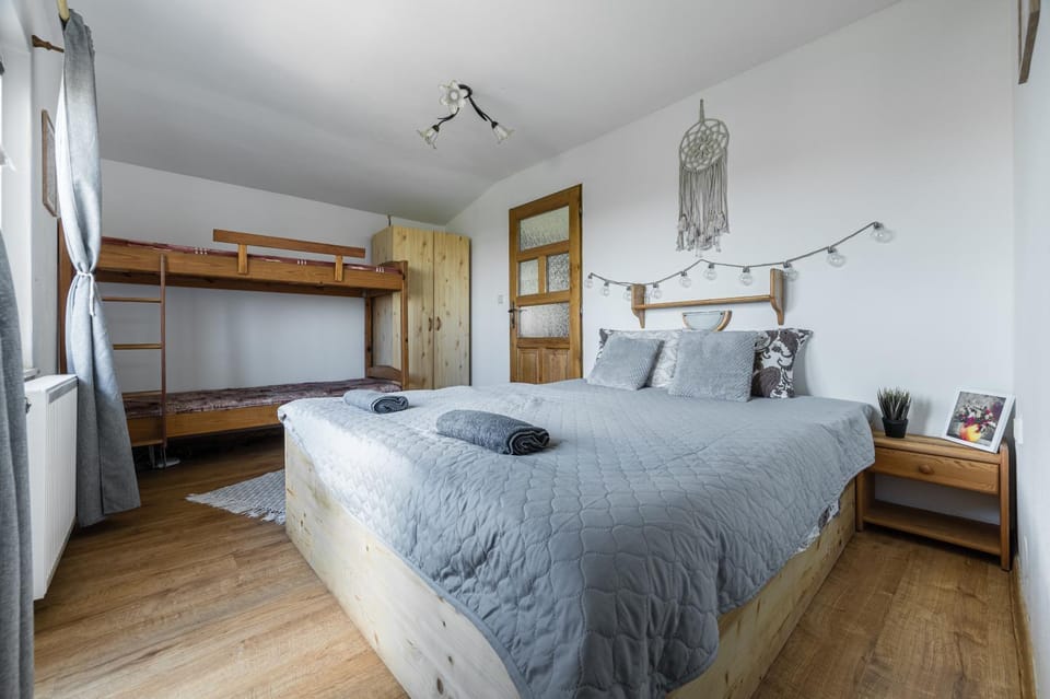 Bed, Photo of the whole room, Bedroom, towels, wardrobe