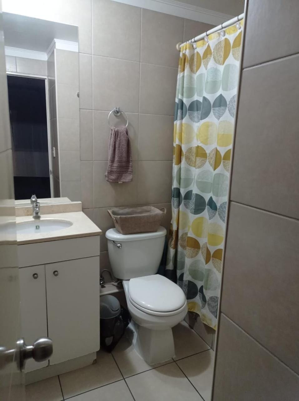 Shower, Toilet, Bathroom, heating