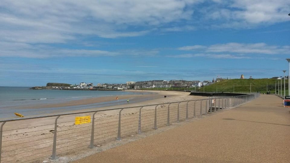 Portrush Apt with Stunning Sea Views- West Beach 5 Apartment in Portrush