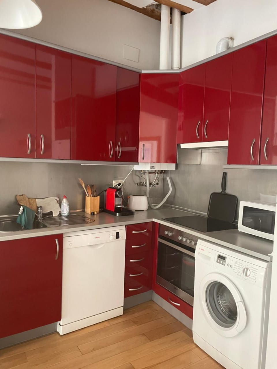 Kitchen or kitchenette, dishwasher, oven, stove, toaster, kitchen