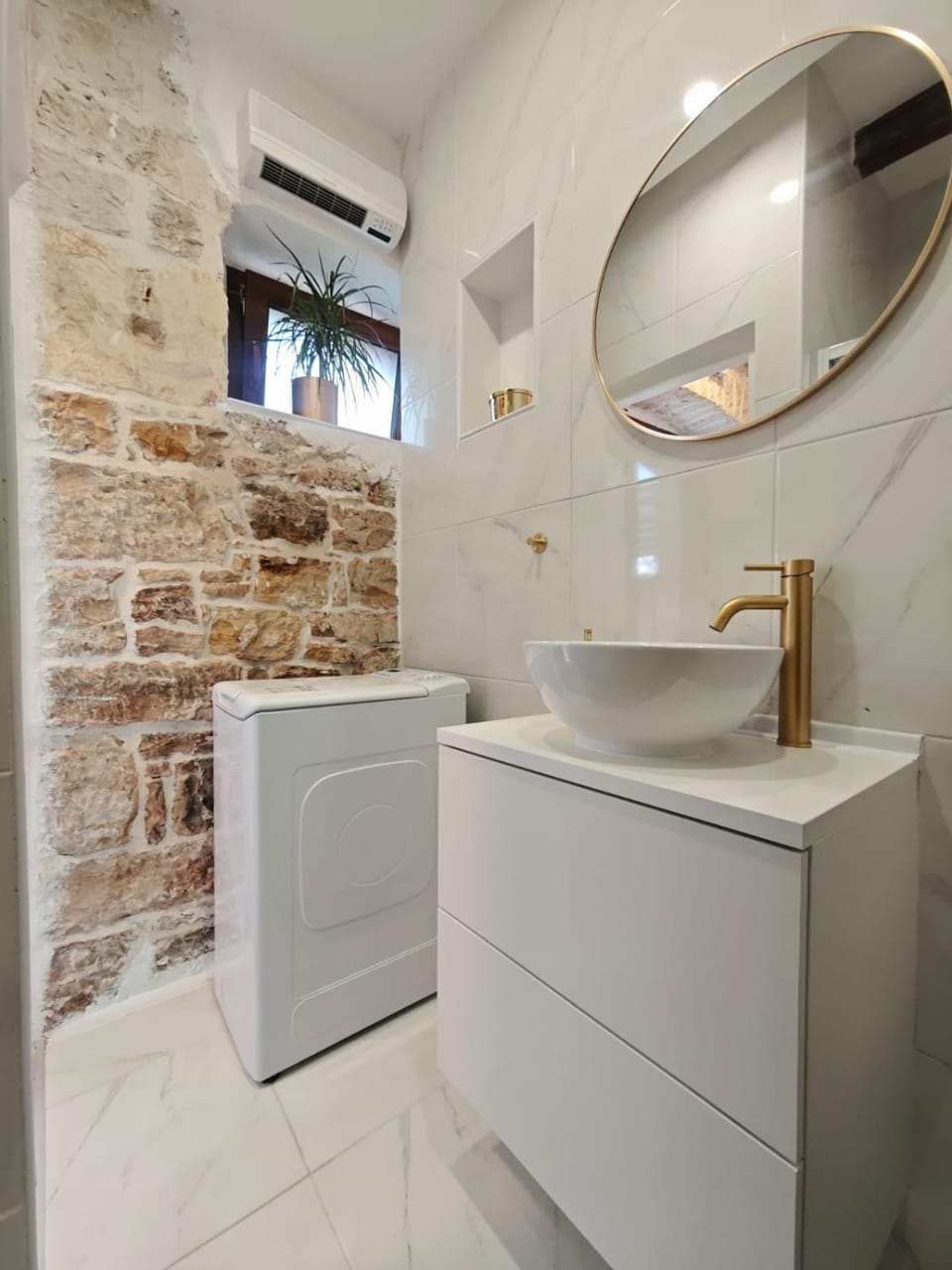 Antique gold Apartment in Istria County