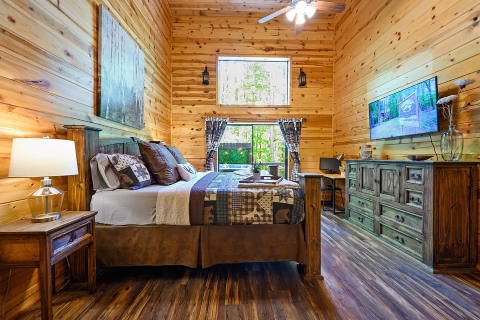 Bed, Bedroom