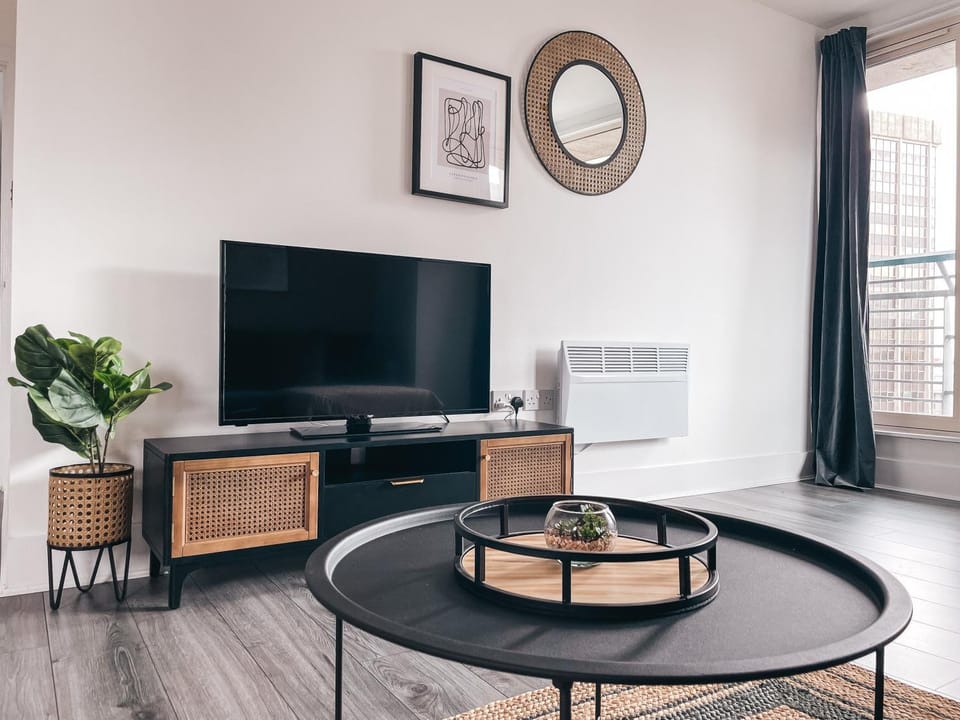 The Aspect, by Solace Stays Apartment in Cardiff