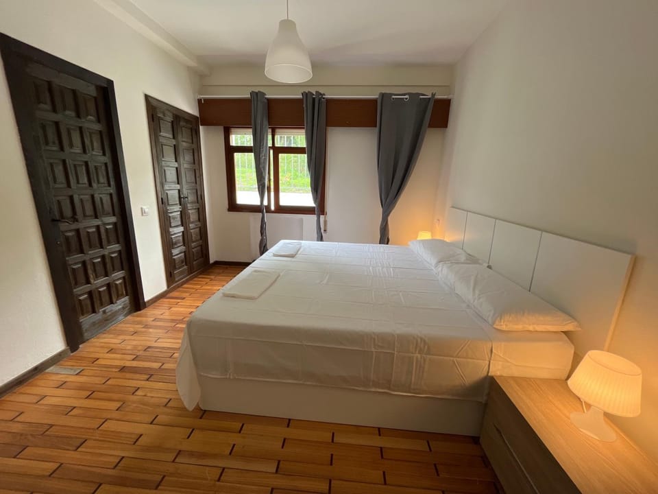 MSuites Viveiro Apartment in Viveiro