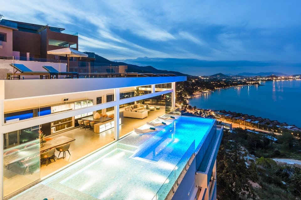 Property building, Pool view, Swimming pool