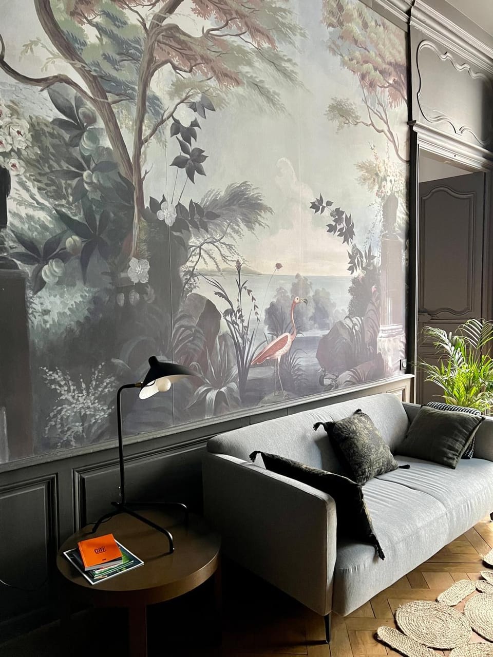 Living room, Seating area